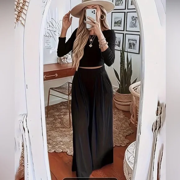 Elegant Black 2 Piece Outfit Long Sleeve, High Wait Wide Leg Pants - Picture 1 of 8